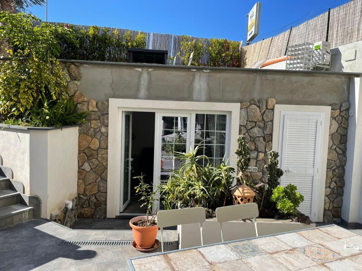 La Casetta Al Porto Di Ischia Apartamento Exterior foto